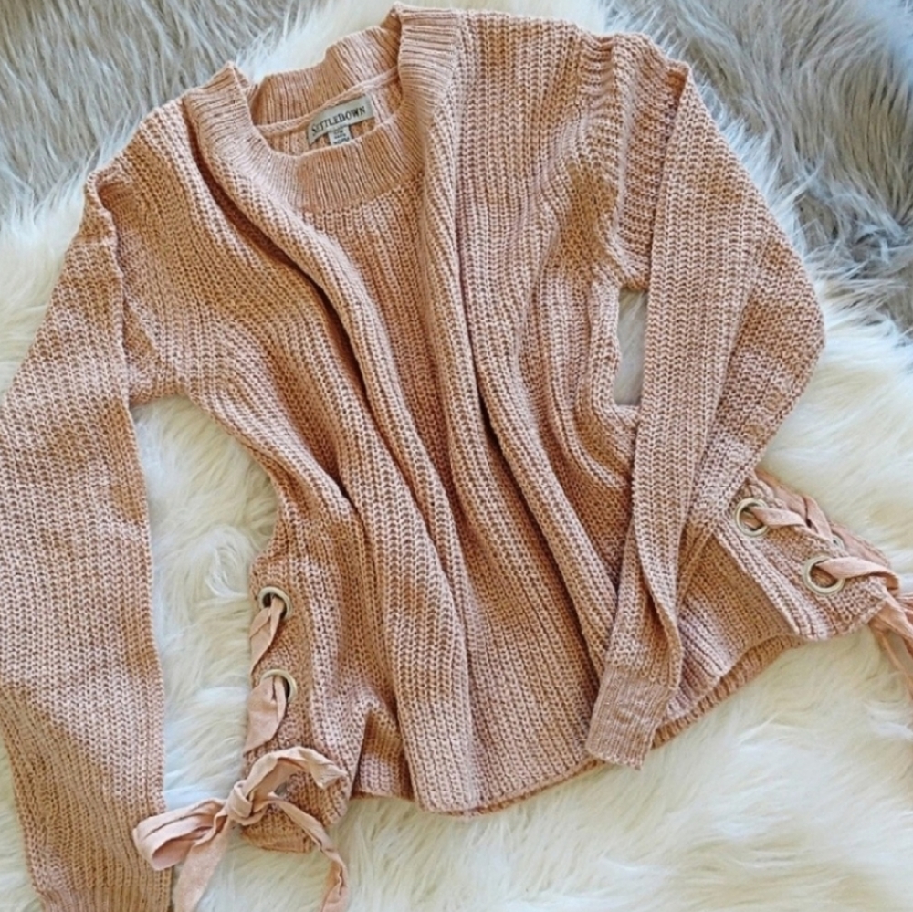 🆕Light Rose Sweater with Tie Up Sides